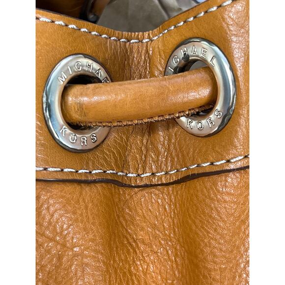 Michael Kors Astor Large Cognac Leather Drawstring Tote Bag Studded Detail - Picture 3 of 15